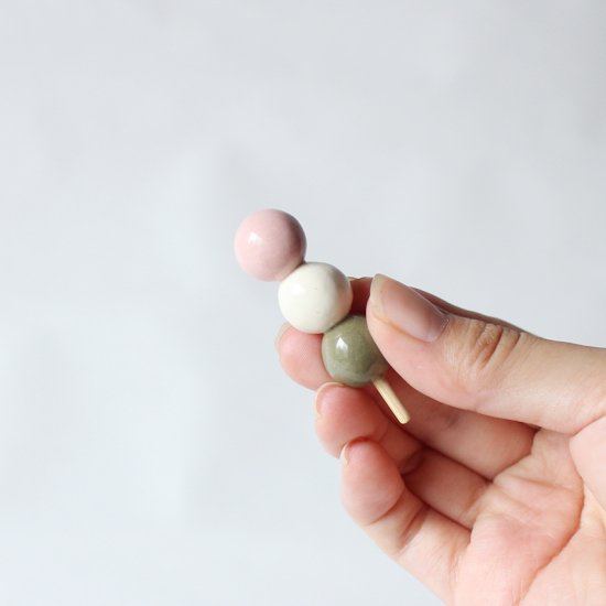 | イホシロ窯 Ihoshiro | 「3色糰子」和菓子 筷子座