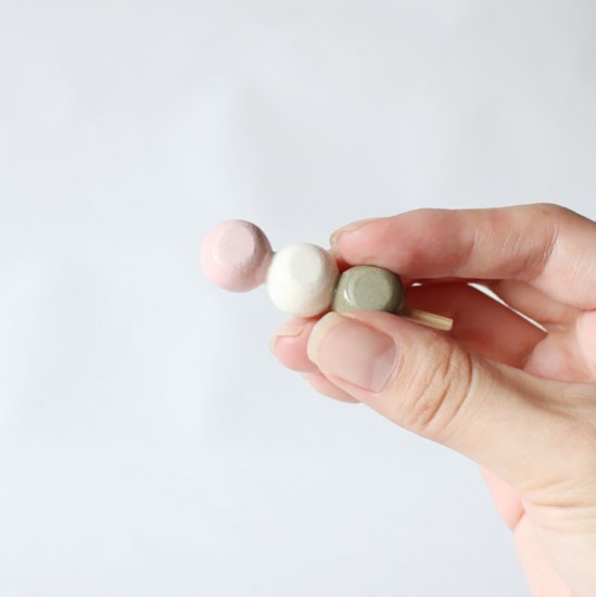 | イホシロ窯 Ihoshiro | 「3色糰子」和菓子 筷子座