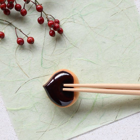 | イホシロ窯 Ihoshiro | 「栗」和菓子 筷子座