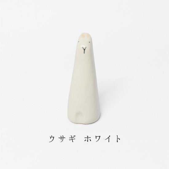 | イホシロ窯 Ihoshiro | 「小白兔」戒子座